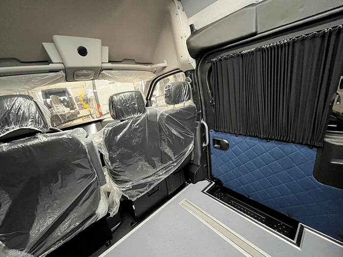 Грузопассажирский автобус DongFeng K33-561